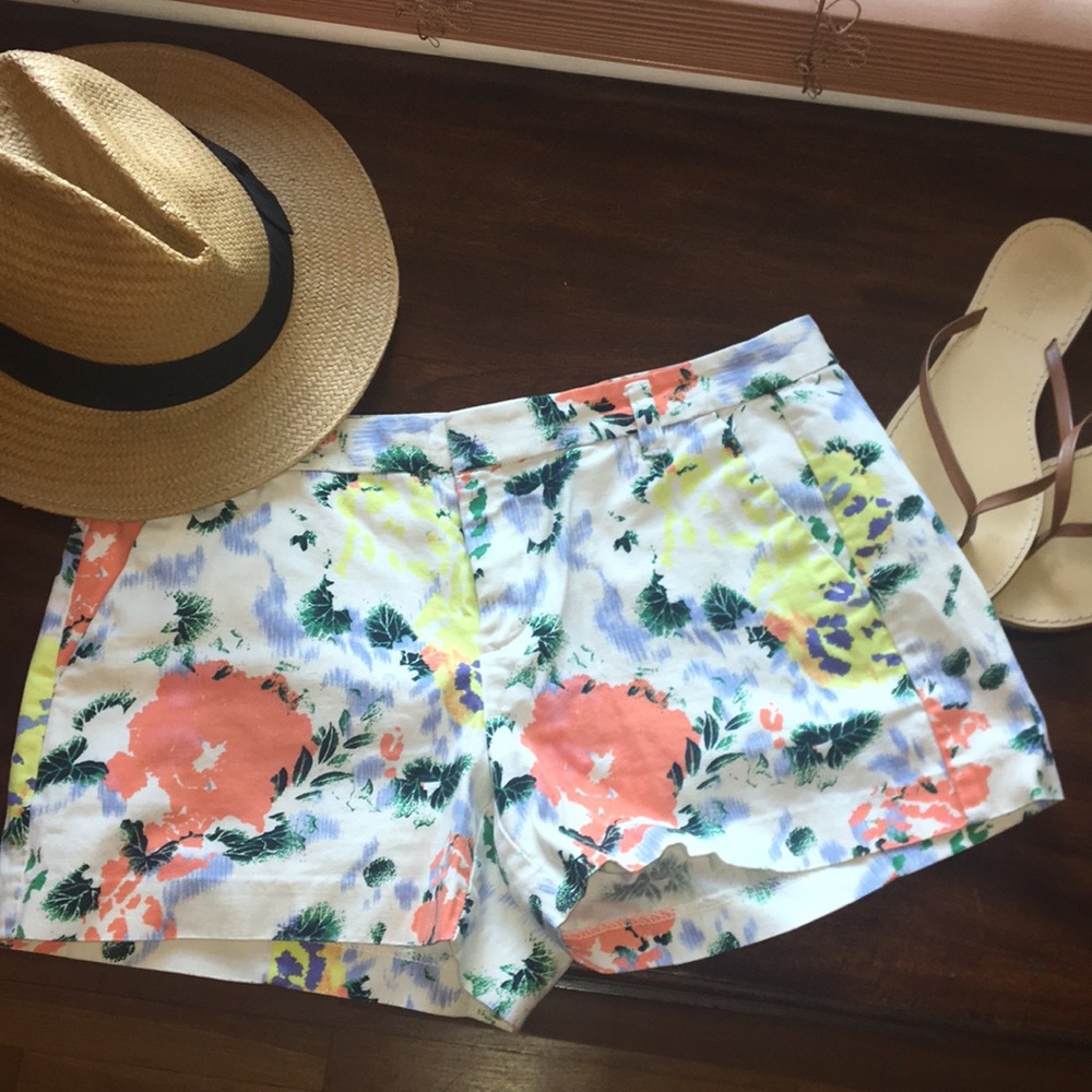 Tropical print shorts